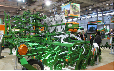 从Agritechnica展会看世界农机的发展趋势_农机通讯社